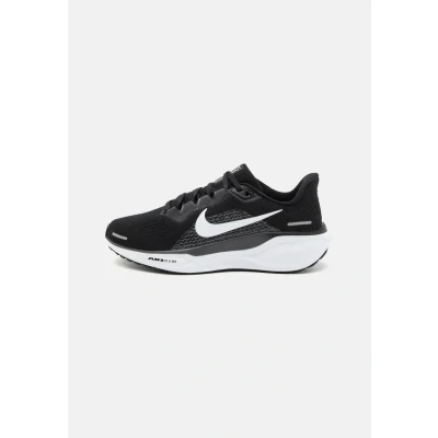 Abbildung von Nike Performance AIR ZOOM Pegasus 41 Laufschuh Straße, Damen, Größe: 44, Black/white/anthracite Schuhe