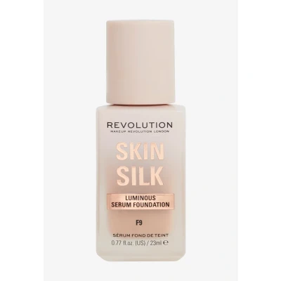 Abbildung von Makeup Revolution SKIN SILK Serum Foundation Foundation, Größe: 23 ml, F9