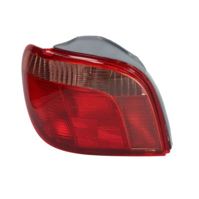 Abbildung von TYC 11 0272 05 2 Rückleuchte links mit Lampenträger TOYOTA: Yaris I Hatchback
