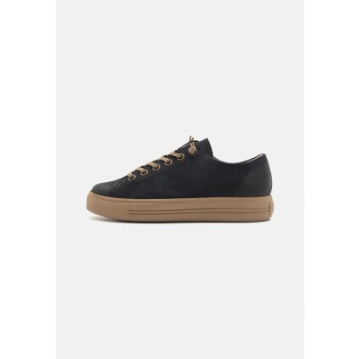 Abbildung von Paul Green Damen Pauls mit Relax Weite und Wechselfußbett, Frauen Low Top Sneaker,Halbschuhe,straßenschuhe,Strassenschuhe,Blau (Space),40.5 EU / 7 UK