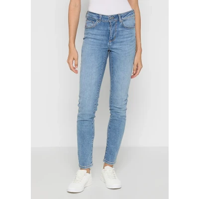 Abbildung von MUSTANG Slim fit Jeans »Damen Style Shelby Slim«