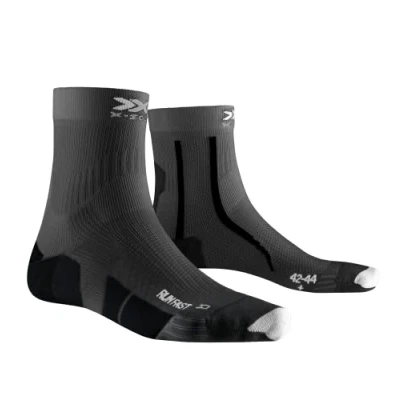 Abbildung von X Socks Run Fast 4.0 Laufsocke Weiß Unisex Grösse 35 38