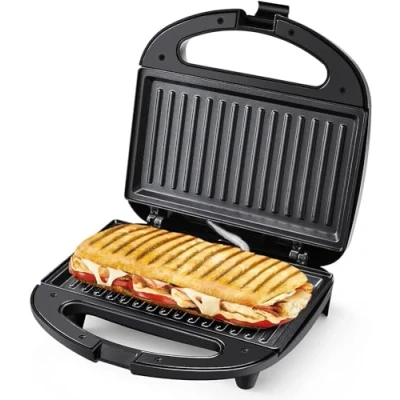 Abbildung von YASHE Sandwichmaker, 750W Sandwichtoaster Antihaftbeschichtete Platten, Kontaktgrill Automatischer Temperaturregler, Kontrollleuchten, BPA Frei, Edelstahl/Schwarz