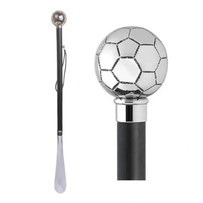 Abbildung von Design Schuhanzieher Schuhlöffel 70 cm mit silbernem Fußball als Griff, schwarzer Holzschaft