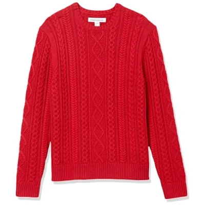 Abbildung von Amazon Essentials Herren Pullover mit Langen Ärmeln und Rundhalsausschnitt aus 100% Baumwolle Zopfmuster, Rot, XXL
