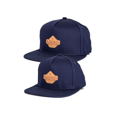 Abbildung von Blackskies® Essentials Snapback Cap 2er Set Eltern Kinder Partnerlook Baseball Mutter Vater Kind Geschenk Mini Me Basecap Papa Sohn &amp; Mama Tochter Dunkelblau Braun 49 54 cm