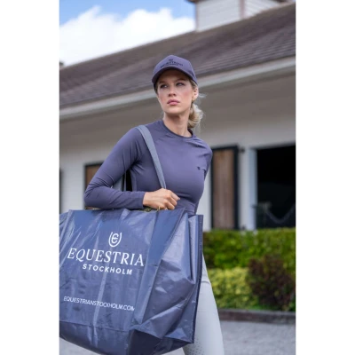 Abbildung von Equestrian Stockholm Stall Tasche Dark Violet One Size Agradi.deVerkauft von Agradi