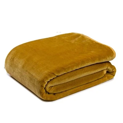 Abbildung von Gözze Premium Cashmere Feeling Wohn und Kuscheldecke, 500 g/m², 130 x 170 cm Senf
