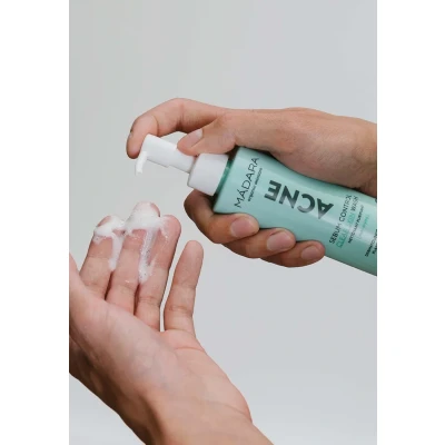 Abbildung von MÁDARA Acnesebum Control Clear SKIN WASH Gesichtsreinigung, Größe: 140 ml,