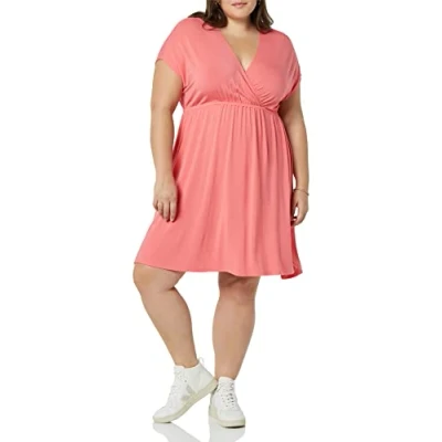 Abbildung von Amazon Essentials Damen Surplice Kleid (Erhältlich in Übergröße), Intensive Rosa, XS