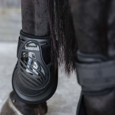 Abbildung von Kentucky Horsewear Streichkappen Deep Schwarz M