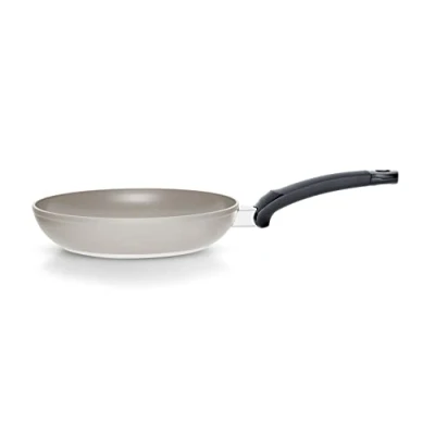 Abbildung von Fissler Ceratal Classic / Aluminium Pfanne, Keramik beschichtet (Ø 24 cm) Ceramic Bratpfanne antihaftend Induktion, Grau