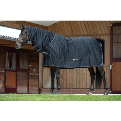 Abbildung von Bucas Shamrock Power Warmblut Neck Schwarz/Silber 145/198