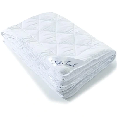 Abbildung von aqua textil 4 Jahreszeiten Bettdecke 155x200cm Decken zusammengeknöpft Winter 900g Sommer 700g klimaregulierend Oeko TEX