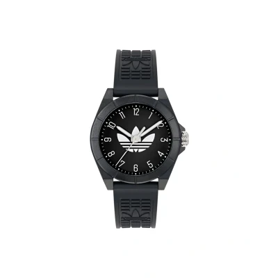 Abbildung von adidas Originals Quartz Analog Project TWO GRFX Uhr, Größe: One Size, Blue